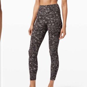 Lululemon Wunder Under Luxtreme Hi-waist Equalizer Multi Leggings sz 6 & 28”